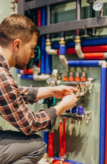 Ekipa AquaFix przy pracy – profesjonalni hydraulicy Warszawa